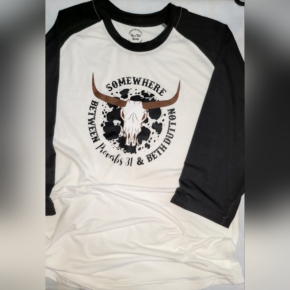 YellowStone Beth Dutton 3/4 Sleeve Top Adult Large Tee Shirt Women's Blouse